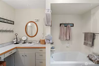 245 Joe Rocky Road, Raymond, WA 98577 - Photo 15