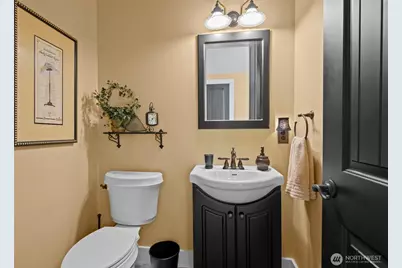 11733 Hummingbird Lane, Anacortes, WA 98221 - Photo 17