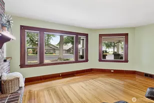 1218 Front St, Lynden, WA 98264 - Photo 11