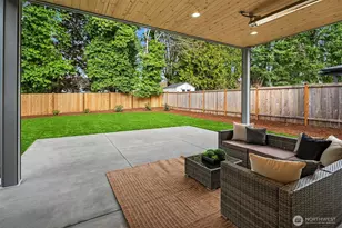 12834 NE 113th St, Kirkland, WA 98033 - Photo 29