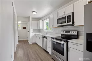 8471 Golden Valley Dr, Maple Falls, WA 98266 - Photo 11