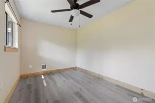 8471 Golden Valley Dr, Maple Falls, WA 98266 - Photo 29