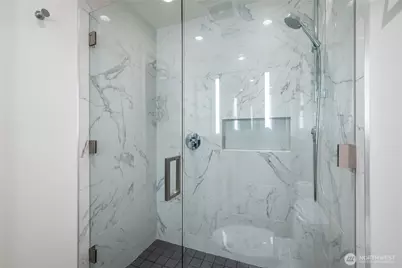 2501 Canterbury Lane E #410, Seattle, WA 98112 - Photo 23