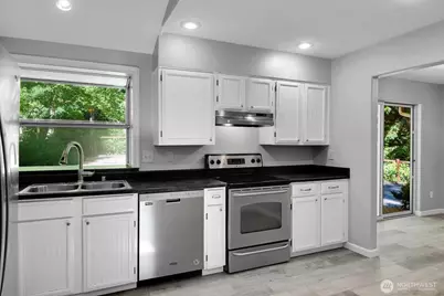 3918 Brenden Circle, Clinton, WA 98236 - Photo 11