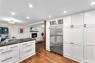 8205 NE Blakely Ct W, Bainbridge Island, WA 98110 - Photo 7