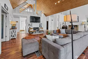 9405 Bridge Rd SE, Yelm, WA 98597 - Photo 5