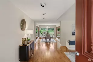 14121 SE Fairwood Blvd, Renton, WA 98058 - Photo 3