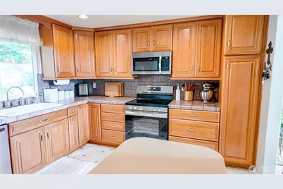 25513 121st Street E, Buckley, WA 98321 - Photo 9