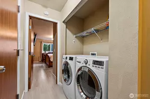 1012 109th St Ct E, Tacoma, WA 98445 - Photo 5