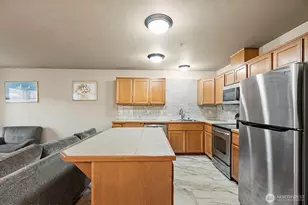 1012 109th St Ct E, Tacoma, WA 98445 - Photo 9