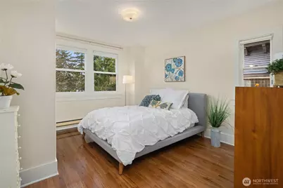 904 E Miller Street #2, Seattle, WA 98102 - Photo 15