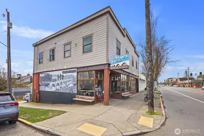 7116 Greenwood Avenue N #305, Seattle, WA 98103 - Photo 21