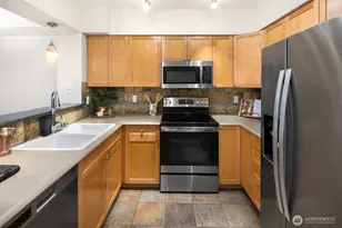 1545 NW 57th St, Seattle, WA 98107 - Photo 7