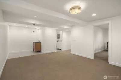 2650 79th Avenue NE, Medina, WA 98039 - Photo 33