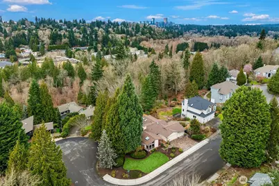2105 135th Place SE, Bellevue, WA 98005 - Photo 37