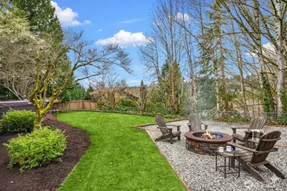 2105 135th Place SE, Bellevue, WA 98005 - Photo 29