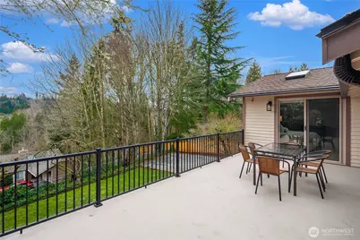 2105 135th Place SE, Bellevue, WA 98005 - Photo 27