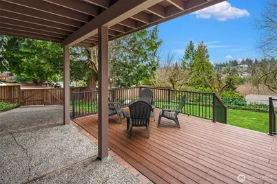 2105 135th Place SE, Bellevue, WA 98005 - Photo 31