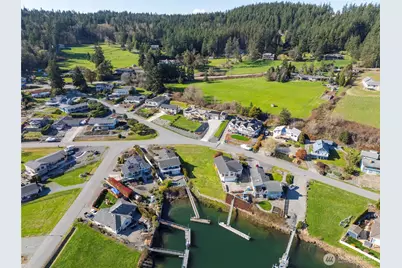 2271 Mariner Beach Drive, Oak Harbor, WA 98277 - Photo 7