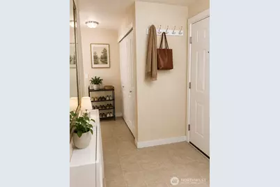 10605 SE 261st Place #D302, Kent, WA 98030 - Photo 19