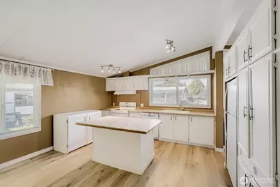 3611 I Street NE #16, Auburn, WA 98002 - Photo 11