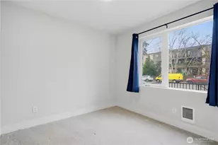 13333 Greenwood Ave N, Seattle, WA 98133 - Photo 5