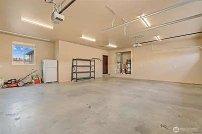 755 S Perry Avenue, East Wenatchee, WA 98802 - Photo 29