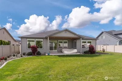 755 S Perry Avenue, East Wenatchee, WA 98802 - Photo 11