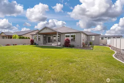 755 S Perry Avenue, East Wenatchee, WA 98802 - Photo 13