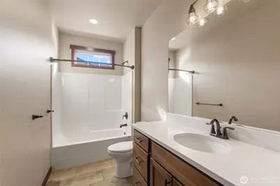 755 S Perry Avenue, East Wenatchee, WA 98802 - Photo 21