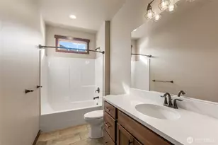 755 S Perry Ave, East Wenatchee, WA 98802 - Photo 21