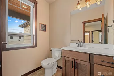 755 S Perry Avenue, East Wenatchee, WA 98802 - Photo 29