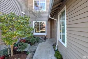 6429 Lindsay Ave SE, Auburn, WA 98092 - Photo 3