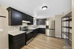 815 Hazzle Ct, Coupeville, WA 98239 - Photo 7