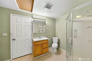 815 Hazzle Ct, Coupeville, WA 98239 - Photo 11