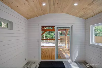 92 Riverside Drive, Deming, WA 98244 - Photo 13