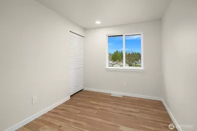 13203 SE 164th Street, Renton, WA 98058 - Photo 17