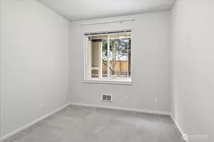 107 164th St SE, Bothell, WA 98012 - Photo 11