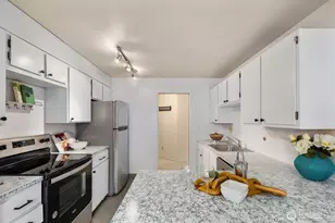 13741 15th Ave NE, Seattle, WA 98125 - Photo 5