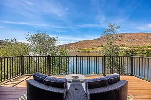 23195 Columbia Pointe Ln, Orondo, WA 98843 - Photo 9