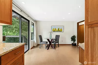 15831 SE 47th Street, Bellevue, WA 98006 - Photo 11