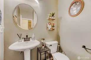 8015 88th St NE, Marysville, WA 98270 - Photo 17