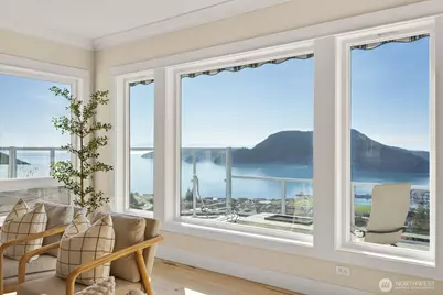 2402 Highland Drive, Anacortes, WA 98221 - Photo 5