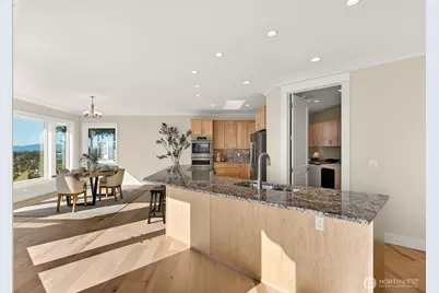 2402 Highland Drive, Anacortes, WA 98221 - Photo 13