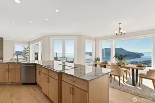 2402 Highland Dr, Anacortes, WA 98221 - Photo 19