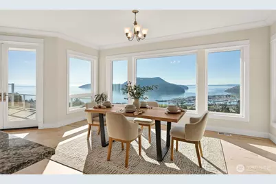 2402 Highland Drive, Anacortes, WA 98221 - Photo 15