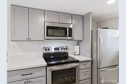 2533 S Grant Ave, Tacoma, WA 98405 - Photo 15