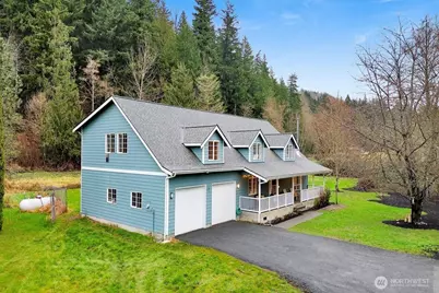 5242 Scarlett Way, Deming, WA 98244 - Photo 3