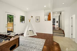 22223 NE 82nd Pl, Redmond, WA 98053 - Photo 19