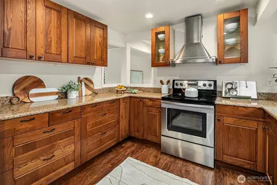 22223 NE 82nd Place, Redmond, WA 98053 - Photo 17